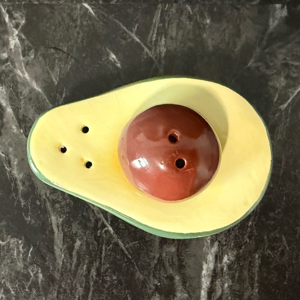 Avocado & Pit Salt and Pepper Shakers - Picture 5 of 11